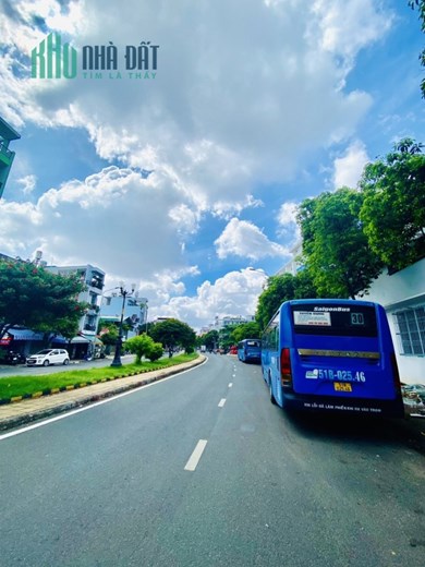 Bán Nhà kinh doanh căn hộ cho thuê Phú Thọ Hòa Quận Tân Phú.