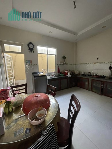 Bán Nhà Nở Hậu HXH Đường số, Trường Thọ, Cạnh TH Nguyễn Văn Banh, 3 Tầng, 90m2, 5.8 tỷ