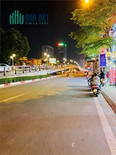 Bán nà phố Cát Linh, Giảng Võ, Phân lô tô tô, Kinh doanh, giá nhỉnh 16 tỷ.