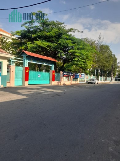 Nhà 100m2 mt ngang 5m Trần Văn Giàu đối diện cổng TRƯỜNG 9.8 Tỷ