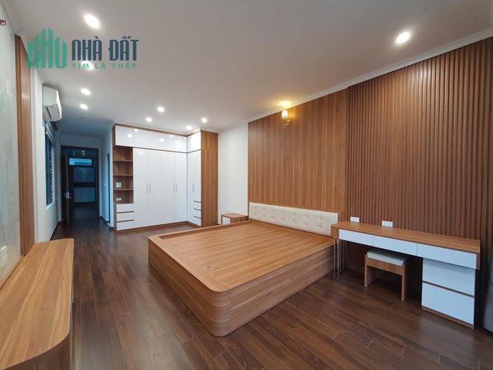 135m Mặt Tiền 8m Phố Nguyễn Viết Xuân Thanh Xuân. Xây Tòa Văn Phòng Hay Căn Hộ Đều Rất Đẹp. Chủ