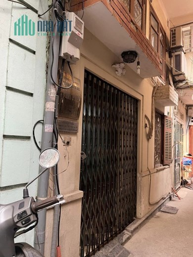 Cho Thuê 2 Nhà cạnh nhau Ngõ 22A Hai Bà Trưng, Hoàn Kiếm, Hà Nội