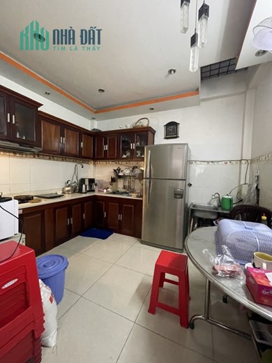 Hiếm Bán nhà Lý Thường Kiệt 40m2 - 3 tầng - HXH