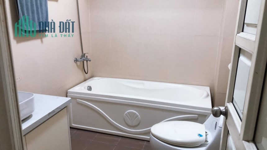 PHỐ HOÀNG NGÂN NỐI LIỀN 2 QUẬN THANH XUÂN CẦU GIẤY, 75M, 5T, MT 5M, OTO TRÁNH, Ở KẾT HỢP KD,