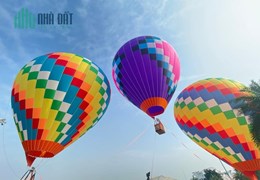Đã hoàn thiện đẹp, Cho thuê Shohpouse cạnh Vincom, Biển nước mặn. DT 150m2, 4T, MT 10m. Giá 29