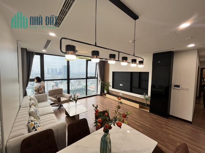 bán cawnn3pn 110m2 goldmark city 3ty7 bán trong tuần lh 0394392185