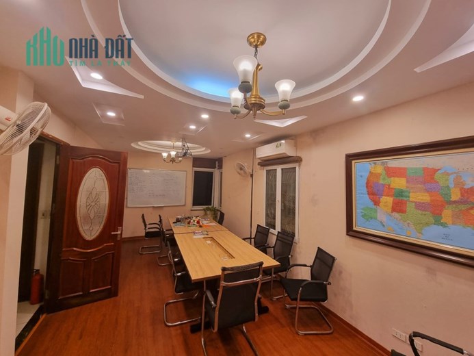 2 MẶT THOÁNG - VỊ TRÍ ĐẮC ĐỊA - HIẾM NHÀ BÁN - GẦN HỒ HOÀNG CẦU - TƯƠNG LAI RẤT SÁNG MẶT PHỐ MỞ RỘNG