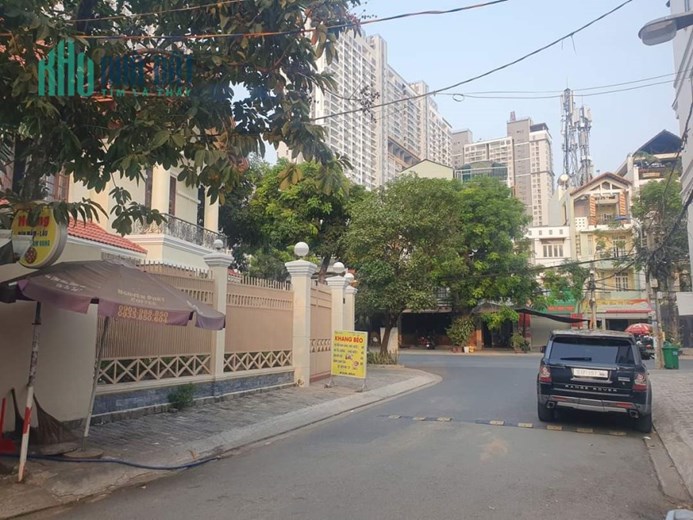 NHÀ BÁN 4 TẦNG KHU VỰC DÂN TRÍ CAO - GIAO THÔNG THUÂN TIỆN 
-