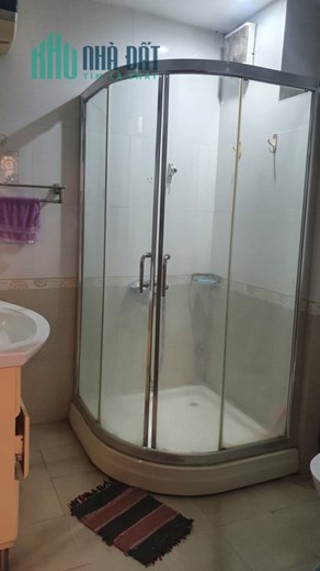 Bán nhà 30m x 6 tầng, mặt tiền9m Ngõ Huyện, Hoàn Kiếm, ô tô, KD sầm uất giá 18 tỷ. LH: 0366051369