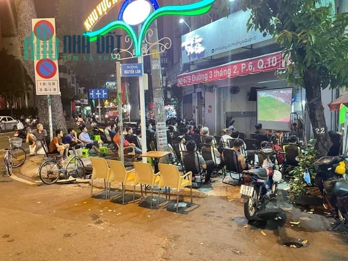 Mình chính chủ cần sang lại quán Cà Phê mặt tiền góc 2 mặt Nguyễn Lâm và 3 Tháng 2 Quận 10. Có thể