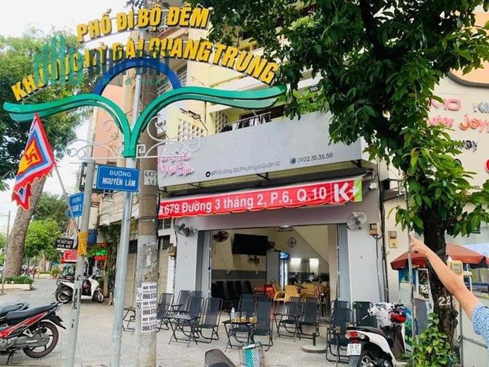 Mình chính chủ cần sang lại quán Cà Phê mặt tiền góc 2 mặt Nguyễn Lâm và 3 Tháng 2 Quận 10. Có thể