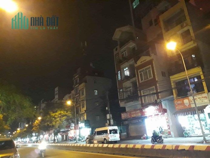 bán CCMN CHDV cho thuê kinh doanh dòng tiền 200tr/th mặt phố Lạc Long Quân gồm 19p