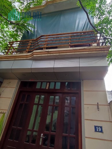 Bán nhà Phạm Văn Đồng 38m2 x 5 tầng, giá 3.98 tỷ