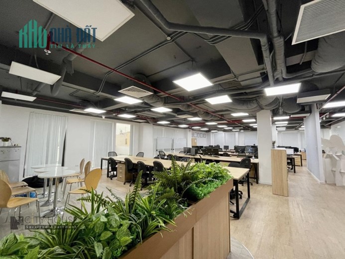 Mặt sàn Đường Láng Đống Đa, diện tích 542m mặt tiền 25m, giá 11$/m Thương Lượng Sâu