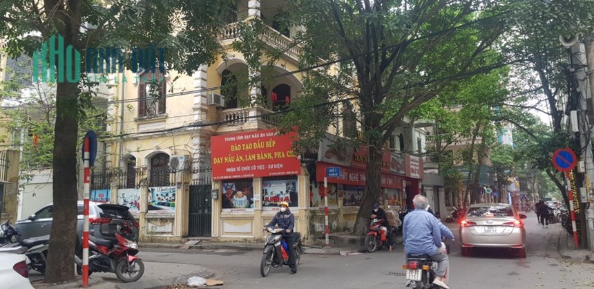 Bán nhà mặt tiền 10m ngõ 106 phố Hoàng Quôc Việt kinh doanh nhỉnh 20 tỷ.