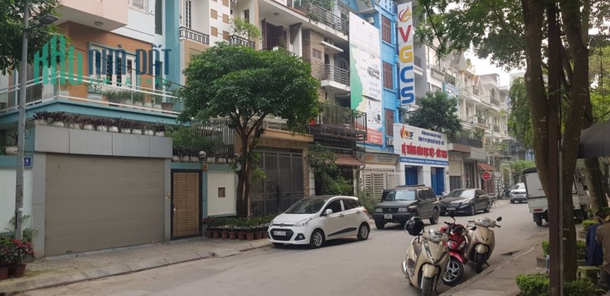Bán nhà mặt tiền 10m ngõ 106 phố Hoàng Quôc Việt kinh doanh nhỉnh 20 tỷ.