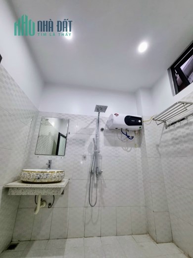 Bán nhà ngõ 111 Miếu Hai Xã, 45m 3 tầng ngõ cực nông, GIÁ chỉ 2.45 tỉ