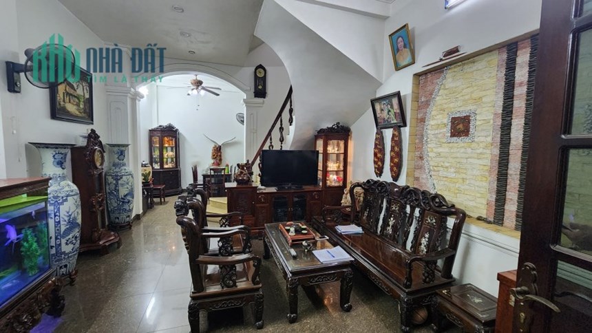 BÁN NHÀ KHU VIP HBT- DÂN TRÍ CAO, MẶT NGÕ RỘNG THOÁNG, MẶT TIỀN HƠN 4M