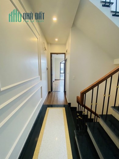 Bán nhà xây mới tinh độc lập 4 tâng, diện tích 40m, DTSD 170m, GIÁ 4.75 tỉ khu TĐC Cây Đa