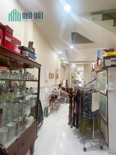 GÒ DẦU TÂN PHÚ - NGỘP NGÂN HÀNG BÁN GẤP NHÀ HẺM XE TẢI 50M2 - 2 TẦNG - 5 TỶ