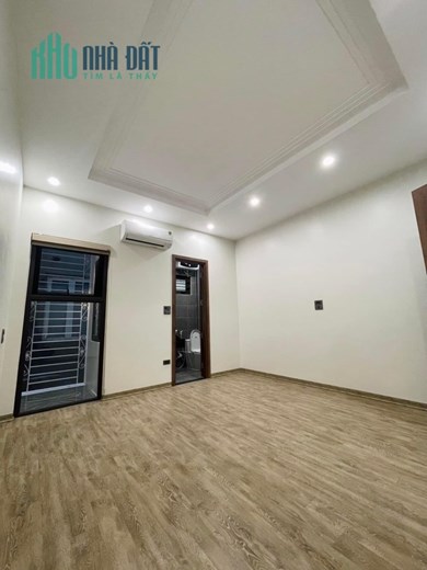 Bán nhà 75m2 phố Nghi Tàm, Tây Hồ 5 ngủ 10m Ô tô tránh Giá đầu tư 6.3 Tỷ