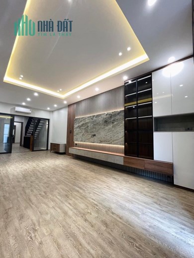 Bán nhà 70m2 Ngõ 292 Nghi Tàm, Tây Hồ 5 ngủ 10m Ô tô tránh Giá đầu tư 6.2 Tỷ