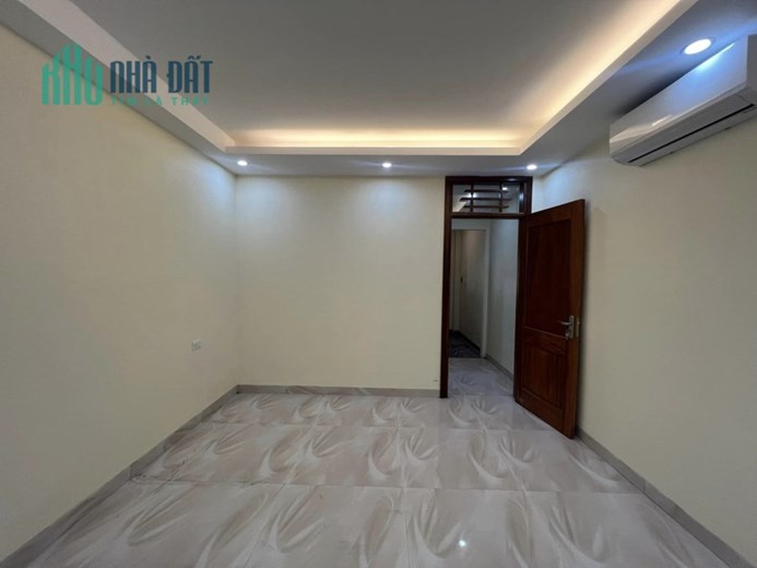 Bán nhà 96m2 phố Âu Cơ, Tây Hồ Mặt tiền Khủng 20m Ô tô tránh 7.2 Tỷ