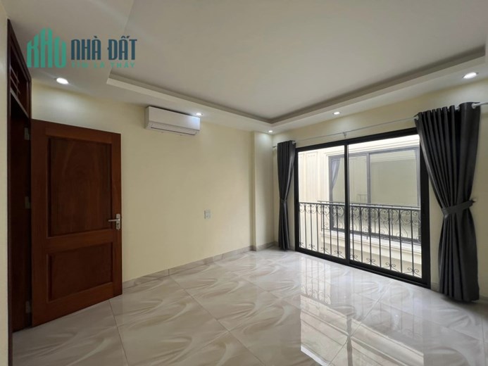 Bán nhà 96m2 phố An Dương, Tây Hồ Mặt tiền Khủng 20m Ô tô tránh 7.3 Tỷ