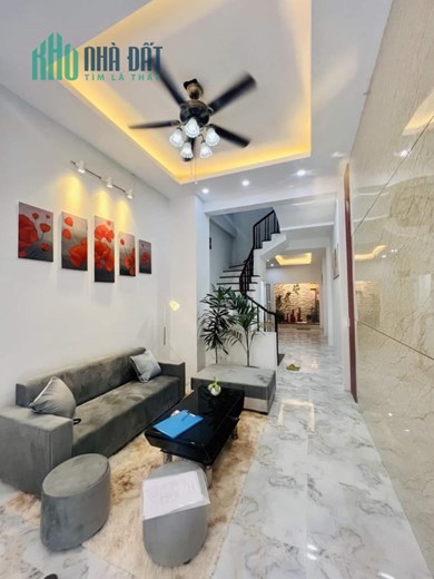 Hàng cực hiếm ! nhà đường phúc diễn 5m ra phố, ô tô đỗ cửa.