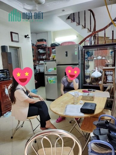 Bán Nhà Phường Tân Sơn Nhì, Q. Tân Phú, 50m2x 3 Tầng , Hẻm xe con, Chỉ 3 Tỷ 2