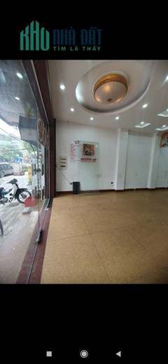 Cho thuê mặt phố Vệ Hồ 50m 3 tầng. Mặt tiền 5m. Vỉa hè, tháng máy. Kinh doanh đỉnh, ven hồ. 25tr