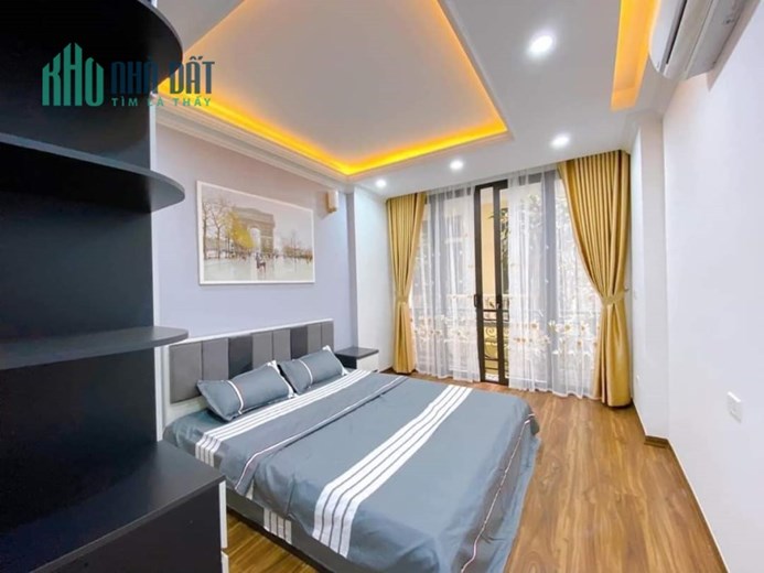Ngay Và Luôn!  Nhà Đẹp Lô Góc Nguyễn Tuân 35mx5T Chỉ nhỉnh 4 Tỷ _Full Nôi Thất_ Tiện Ích