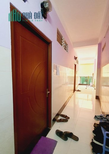 Bán CHDV hạ 2 tỷ, HXT Khuông Việt, Phú Trung, Tân Phú, 115m2, 4 tầng, nở hậu, 10 phòng.