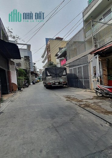 Bán CHDV hạ 2 tỷ, HXT Khuông Việt, Phú Trung, Tân Phú, 115m2, 4 tầng, nở hậu, 10 phòng.