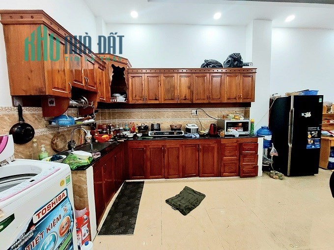 Nhỉnh 7 tỷ, có nhà hẻm thông 7m, Lê Thúc Hoạch, Phú Thọ Hòa, Tân Phú, 81m2, 2 tầng.