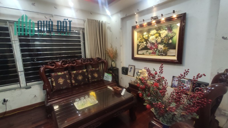 NHÀ ĐẸP 5 TẦNG + 1 HẦM PHỐ NGỌC THỤY