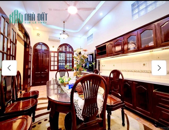 [Cần Bán]Biệt Thự Tây Âu Mặt Phố Võng Thị Hồ Tây