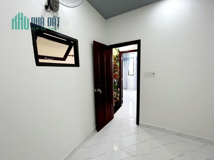 Nhà 2,75 tỷ 2 PN TRƯƠNG PHƯỚC PHAN Bình Tân giáp Quận 6