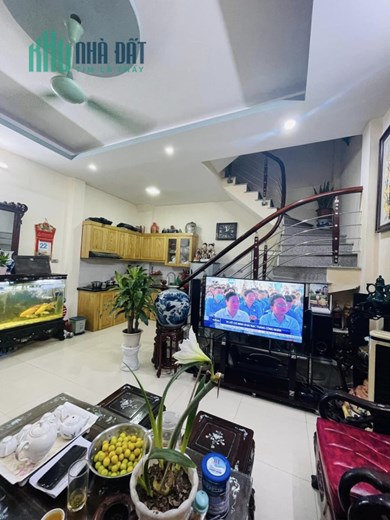 Bán nhà Kim giang 36m2 xây 5 tầng,ở luôn,giá chỉ 3,25 tỷ