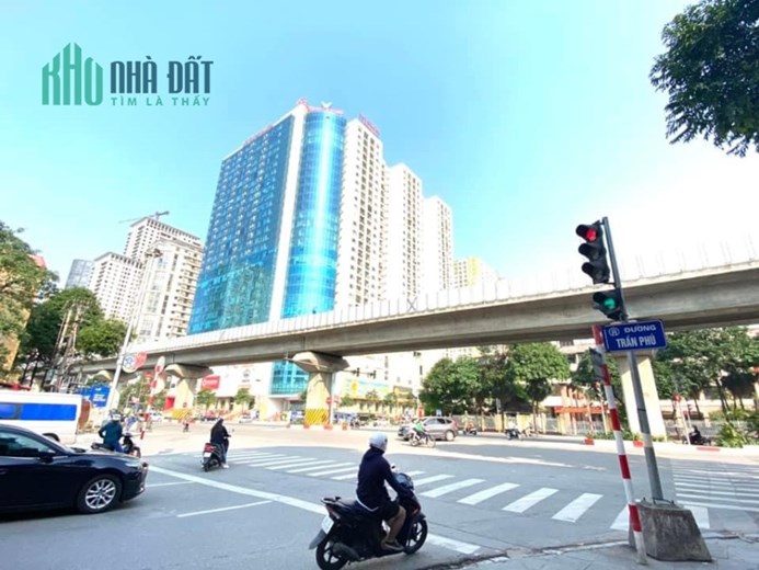 Nhà Đẹp Văn Quán, ô tô đỗ cửa 50m ra Trần Phú, 42m nhỉnh 5ty