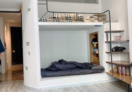 Bán nhà 5 tầng đối diện ĐH Cảnh Sát Quận7,doanh thu1.5tỷ năm,giá 2x tỷ