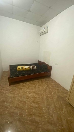 NHƯỢNG PHÒNG] 
CCMN gồm 1 ngủ 1 khách. Phòng rộng có thể ở được từ 2-4 người ạ