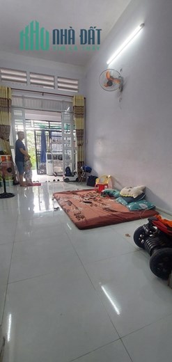Bán nhà HXT 8m Hương Lộ 2, Bình Tân, 3 tầng, 72m2, ngang 6m x 12m, chỉ 5.3 tỷ TL.