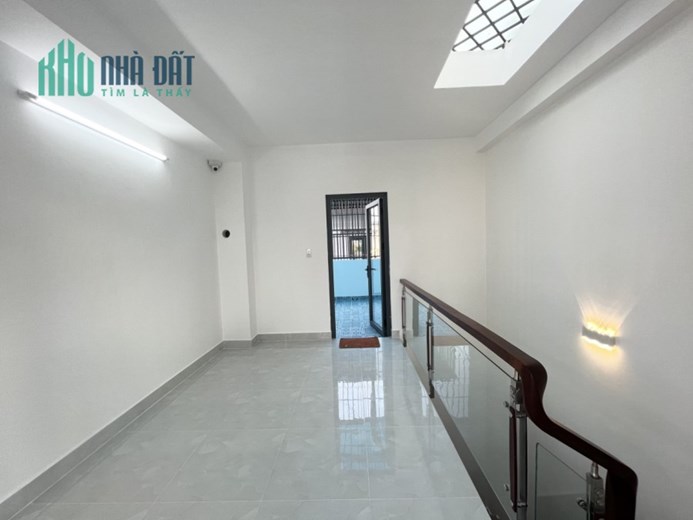 NHÀ KHU CAO TÀNG ĐỒNG BỘ CÓ VỈA HÈ CÂY XANH - NHÀ MỚI Ở NGAY - 4 TẦNG FULL NỘI THẤT CAO CẤP - GIÁ