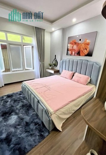 Hiếm Vip bán gấp 47M phố  Hoàng Ngân Nhà Đẹp – gần Ô TÔ chào năm tỷ 850