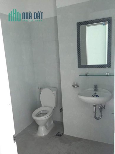 Bán căn hộ Chung cư CT1 Vĩnh Điềm Trung tầng 6, View Siêu Thị