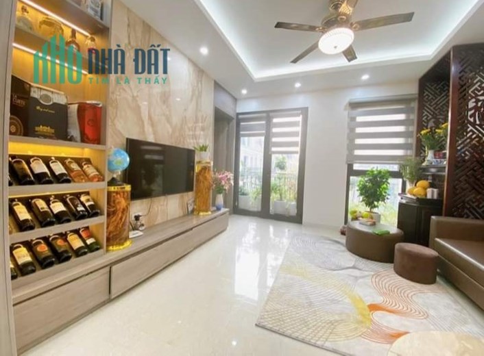 Siêu HIẾM mặt phố Trần Quốc Hoàn, Cầu Giấy 5T, lô góc, vỉa hè, KD đỉnh giá 30 tỷ 0343564283