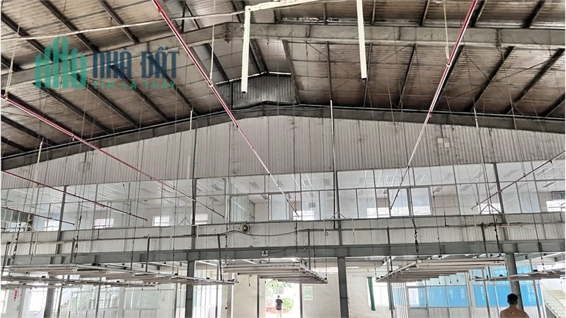 Nhà Xưởng sản Xuất, Gia công May Mặc. cho thuê lẻ hoặc toàn bộ. Gần KCN Bầu Xéo, đường cont