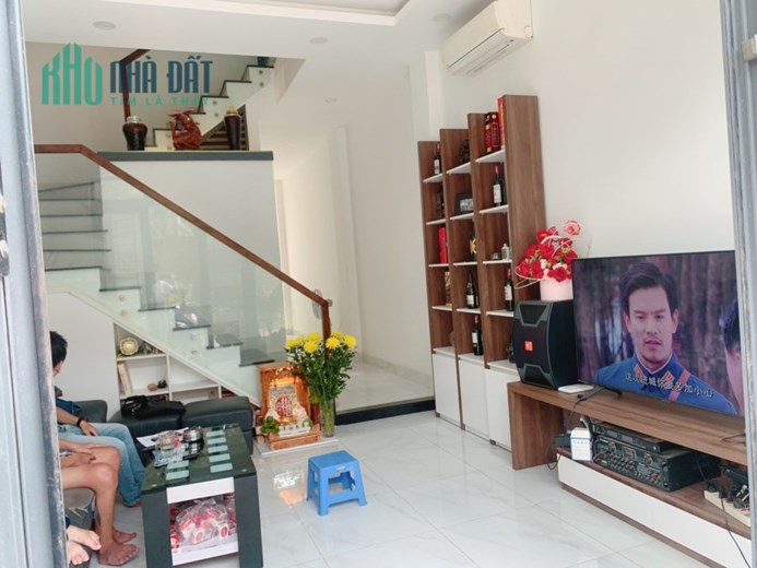 Bán Căn Đường Lê Trọng Tấn 56M2 4Tầng Quận Tân Phú Ô Tô Vào nhà