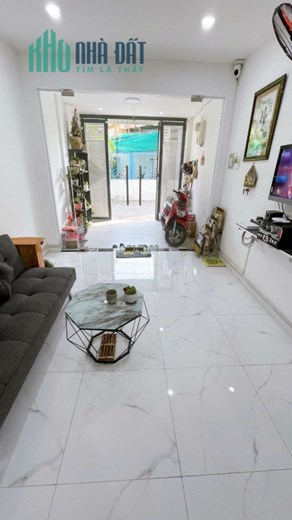 Bán nhà đường Nơ Trang Long quận Binh Thạnh diện tích 47 m2 nở hậu.